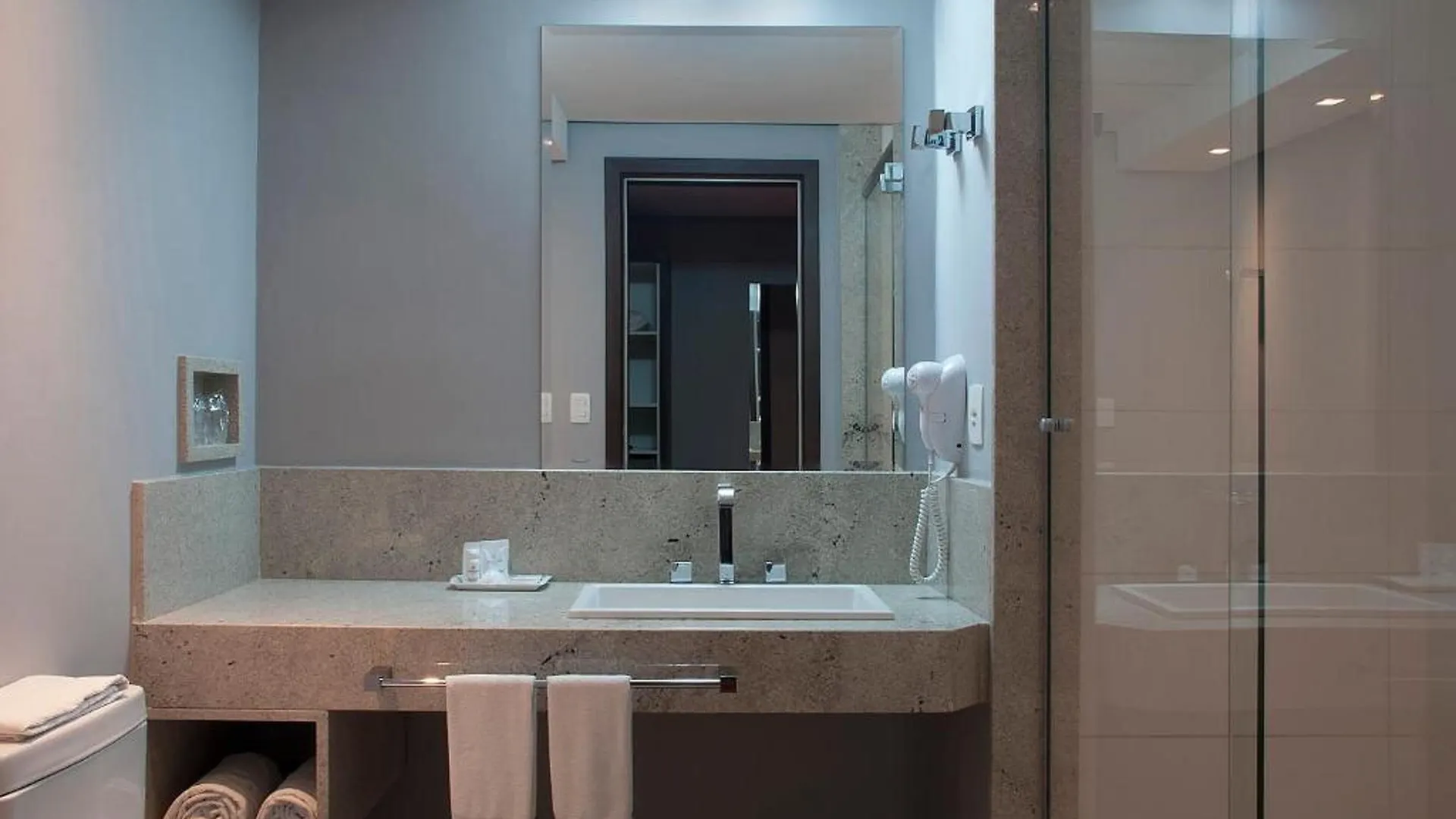 Master Grande Hotel - Proximo Ao Palacio Do Governo Porto Alegre