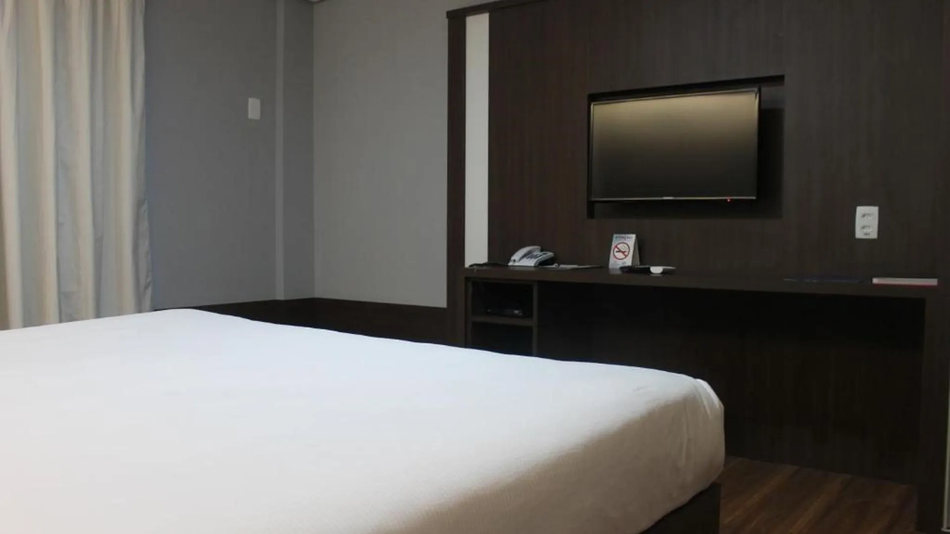 ***  Master Grande Hotel - Proximo Ao Palacio Do Governo Porto Alegre Brazil