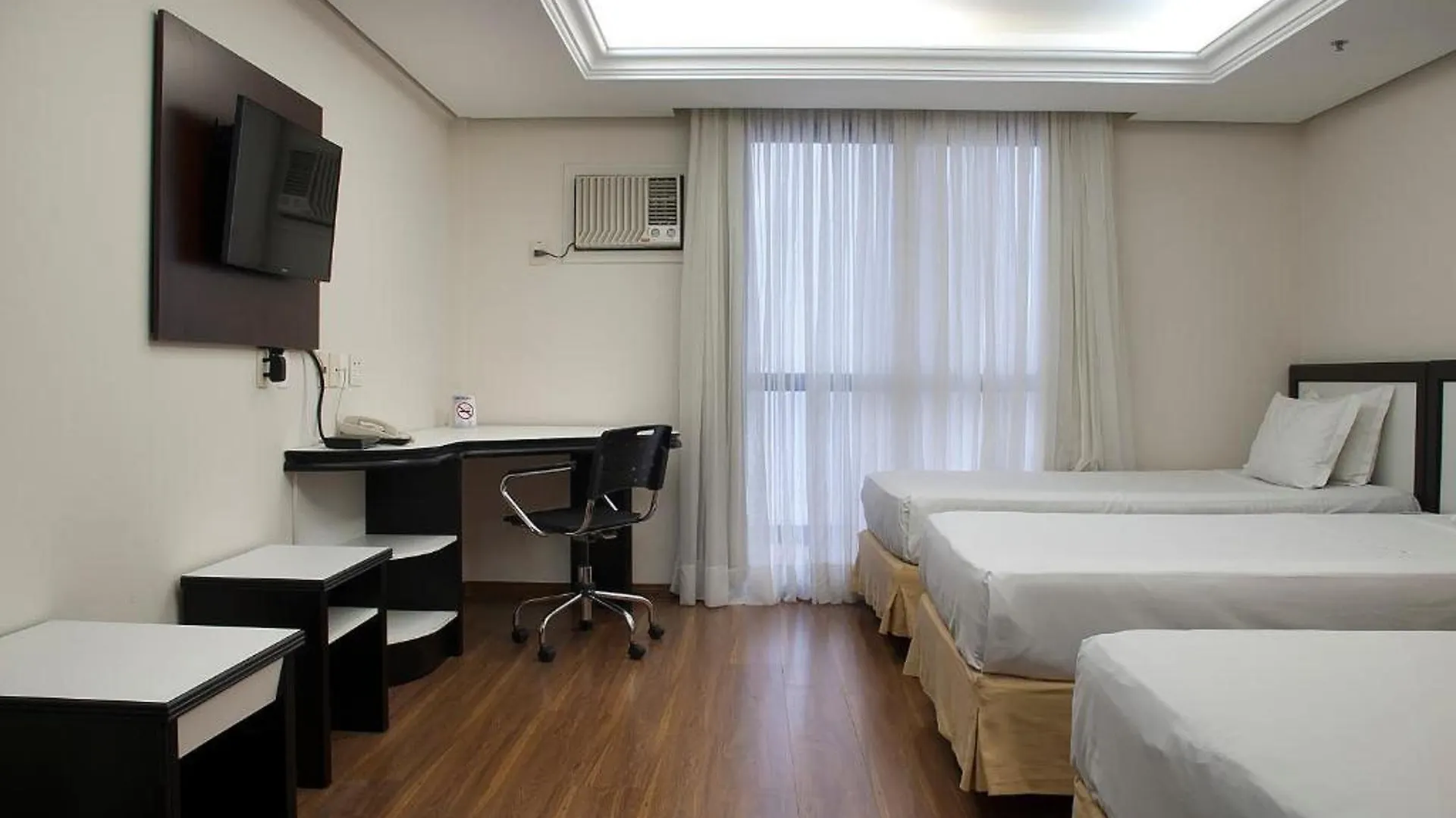 ***  Master Grande Hotel - Proximo Ao Palacio Do Governo Porto Alegre Brazil