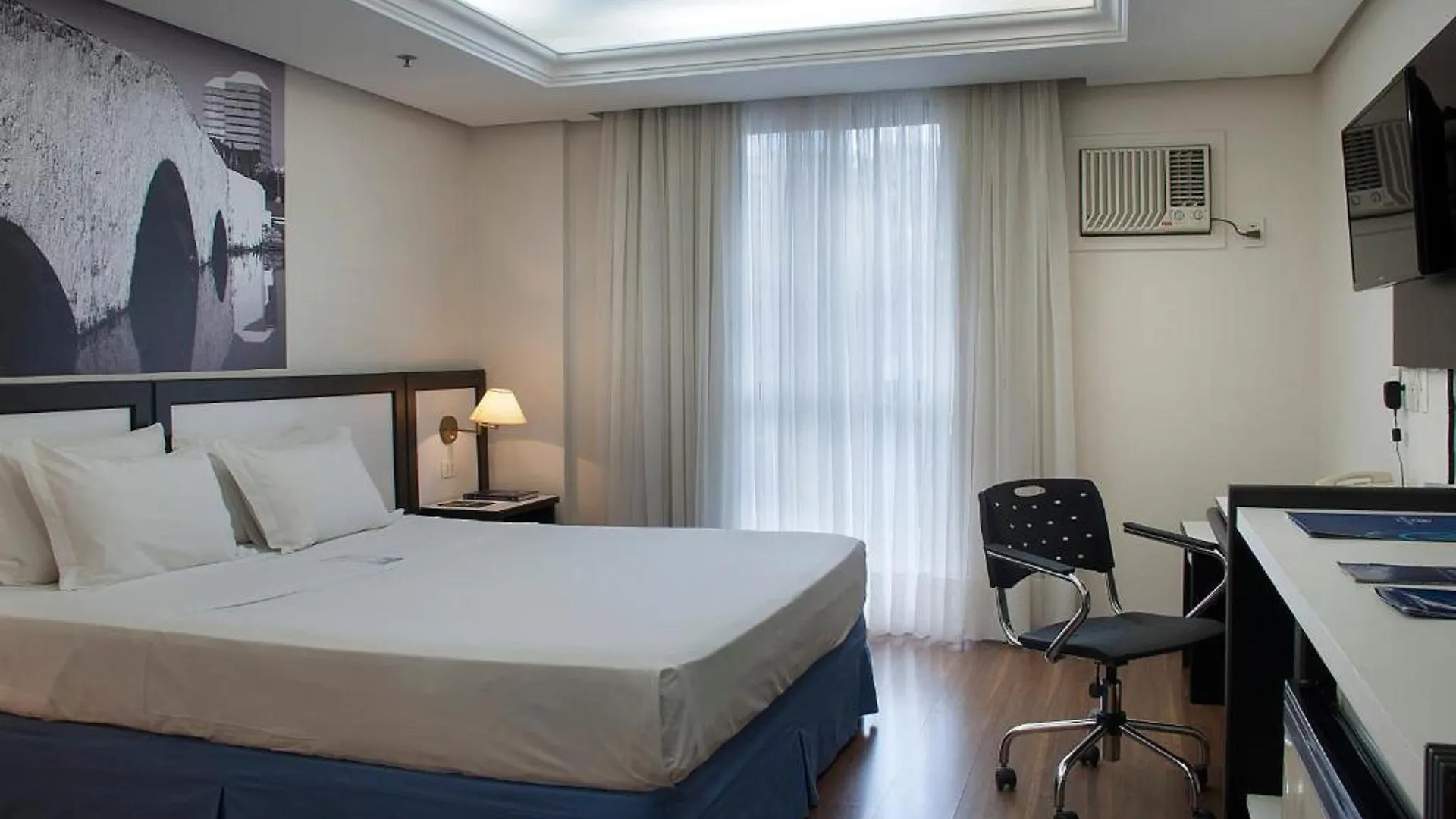 ***  Master Grande Hotel - Proximo Ao Palacio Do Governo Porto Alegre Brazil