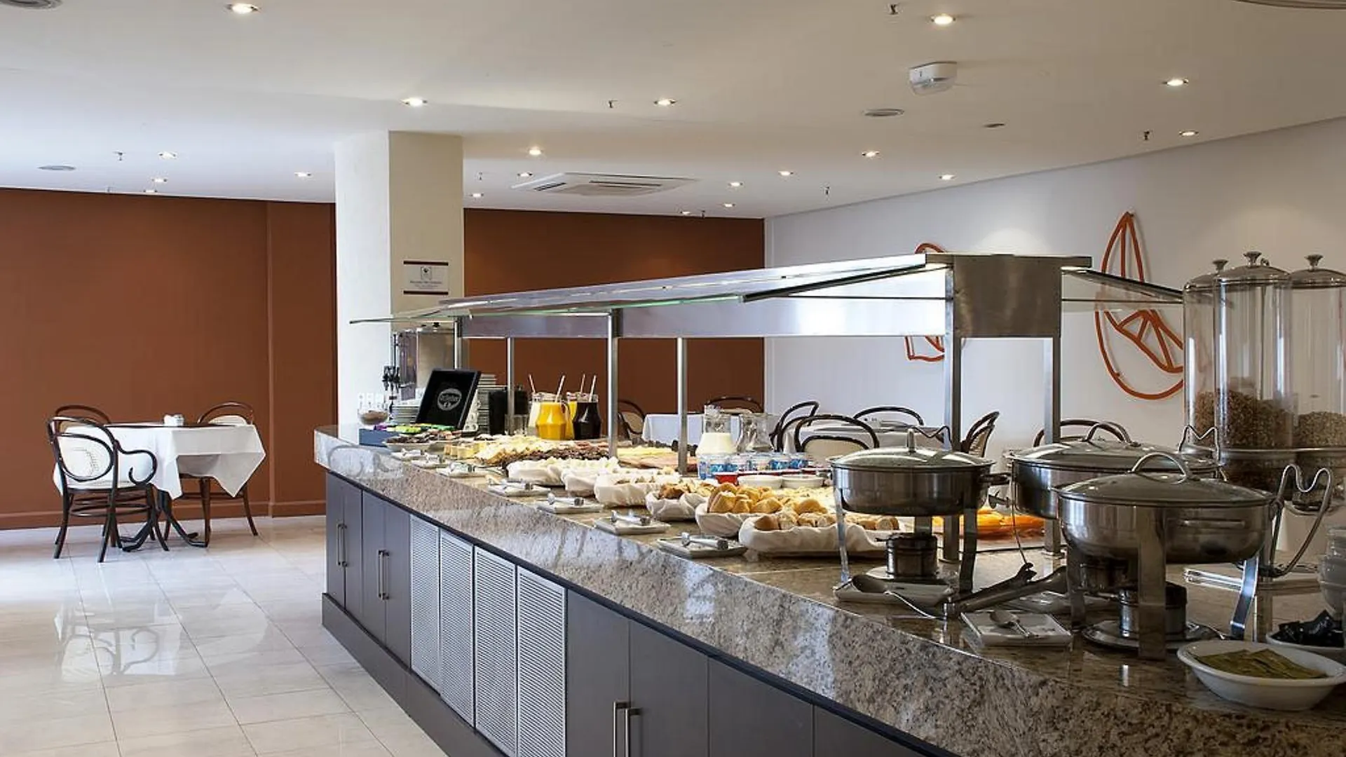 Master Grande Hotel - Proximo Ao Palacio Do Governo Porto Alegre Brazil