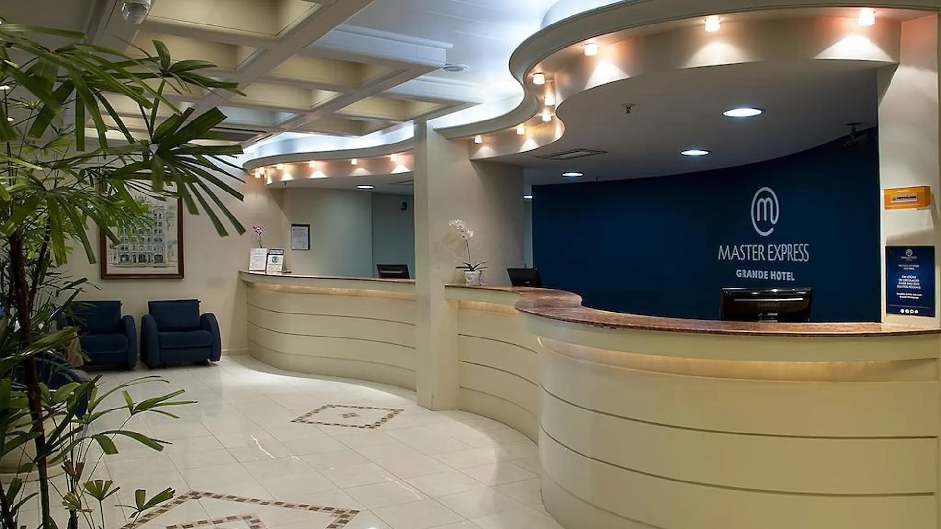 Master Grande Hotel - Proximo Ao Palacio Do Governo Porto Alegre