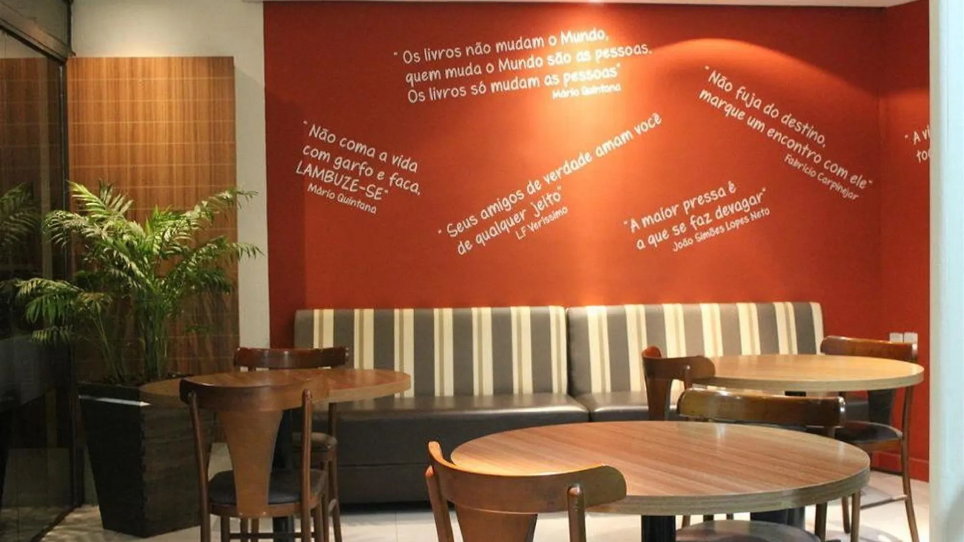 Master Grande Hotel - Proximo Ao Palacio Do Governo Porto Alegre